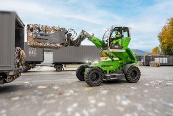 Teleskoplader mit Ballenklammer Teleskoplader Telehandler mit Ballenklammer im Recycling Abfallwirtschaft SENNEBOGEN 3.40 G